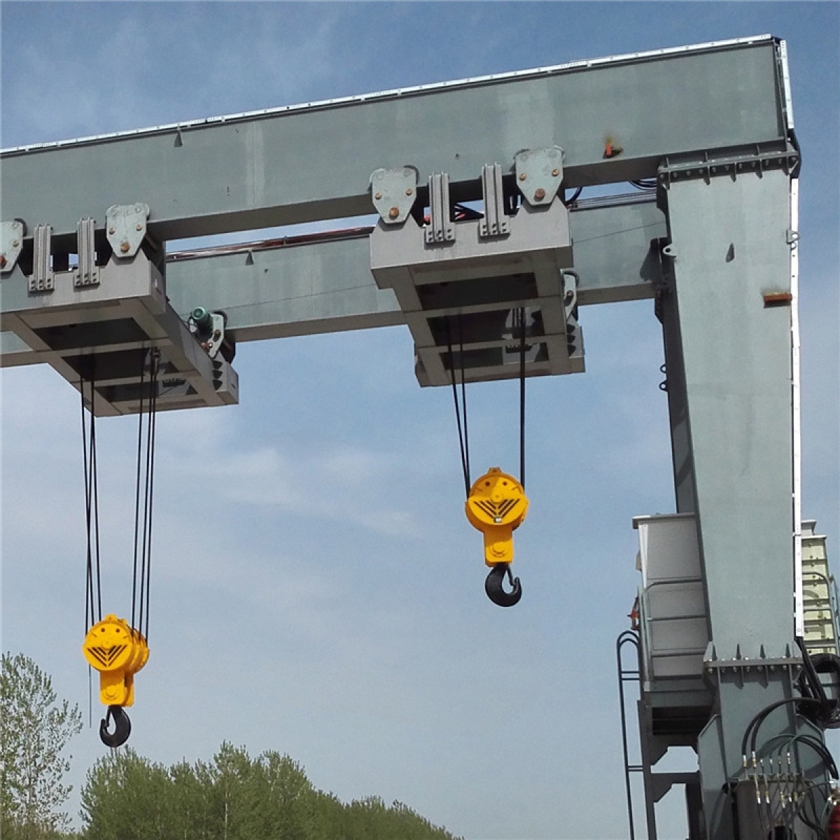 Port 25 Ton Rtg Rubber Tyre Container Lifting Gantry Crane