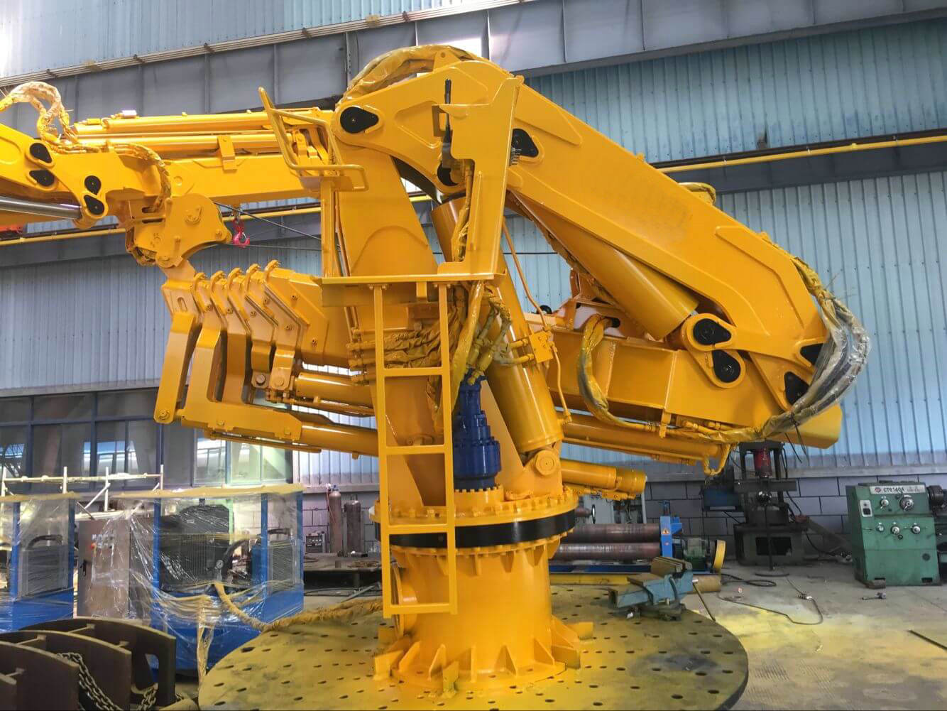 High Quality Hydraulic Telescopic Marine Knuckle Boom Crane with CE Certification